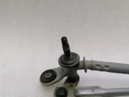 PORSCHE Porsche Taycan 9J Front Wiper Linkage 9J1955024D Wiper Motor Front RHD!!! — thumbnail 3
