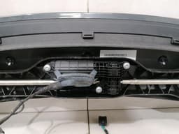 PORSCHE Porsche Taycan 9J rear spoiler 9J1827932 rear spoiler 9J1827204 complete set — thumbnail 6