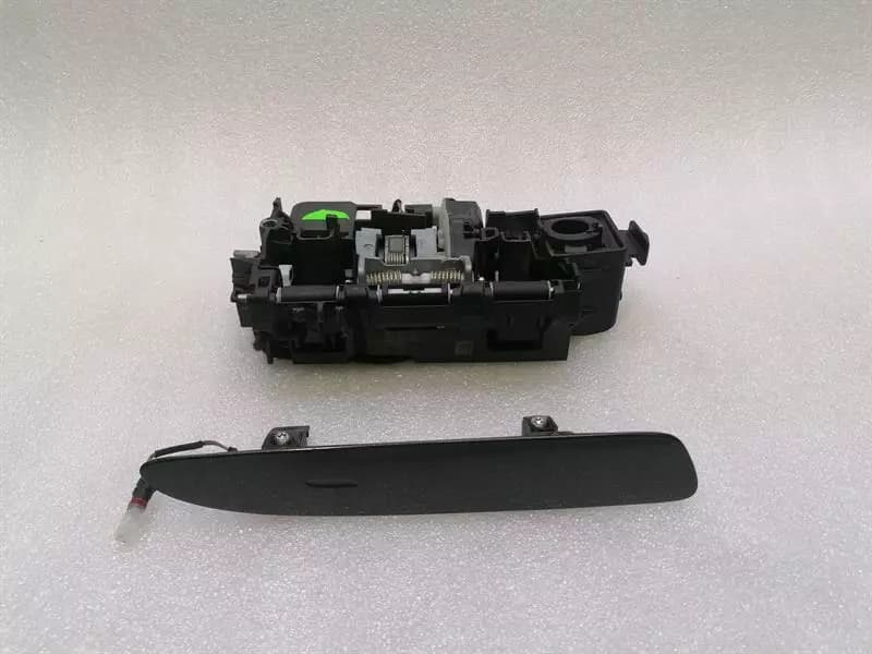 PORSCHE Porsche Taycan 9J door handle 9J1839886A RR HR door handle