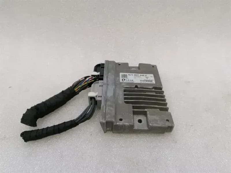 Porsche Taycan 9J electronic module 9J1907442F control unit gateway control unit