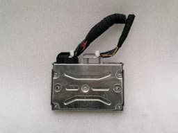 PORSCHE Porsche Taycan 9J electronic module 9J1907442F control unit gateway control unit — thumbnail 3