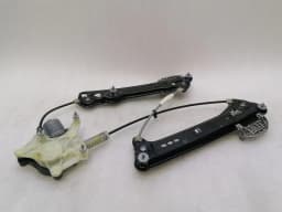 PORSCHE Porsche Taycan 9J right rear door winder 9J1839402C window regulator rear right — thumbnail 5