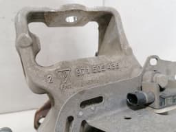 PORSCHE Porsche Taycan 9J Left Rear Hub 971505435J Wheel Bearing Housing Rear Left — thumbnail 6