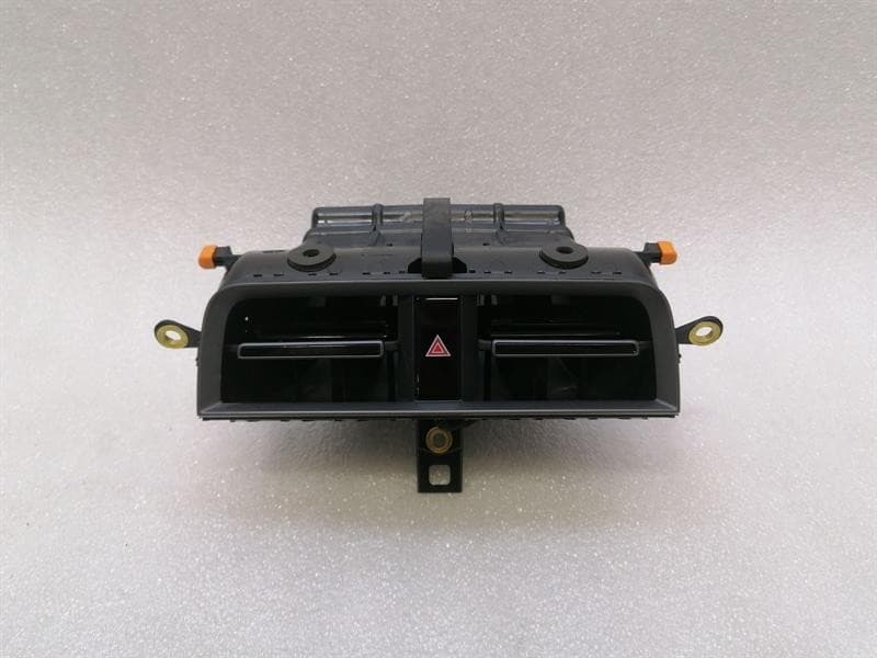 PORSCHE Porsche Taycan 9J air vent 9J1819111B ventilation nozzle ventilation grille