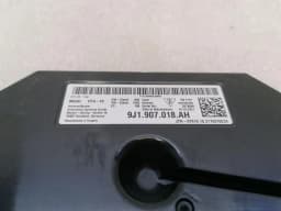 PORSCHE PORSCHE TAYCAN 9J ONLINE SERVICES module 9J1907018AH ECU — thumbnail 6