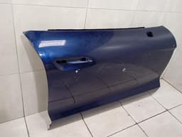 PORSCHE Porsche Taycan 9J right front door 9J1831052 door front right — thumbnail 10