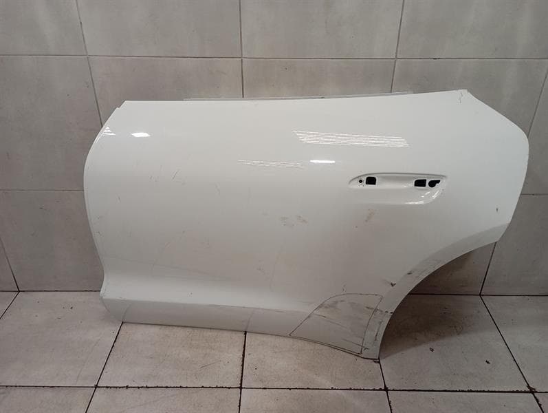 PORSCHE Porsche Taycan 9J left rear door 9J1833193 door rear left