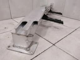 PORSCHE Porsche Taycan 9J rear bumper beam 9J0803184B rear bumper carrier — thumbnail 4
