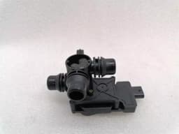 MERCEDES-BENZ Mercedes EQA H243 EQA350 Heater Valve A0005061300 Heating Valve SWITCHOVER VALVE — thumbnail 1