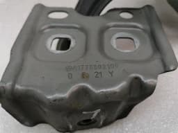 MERCEDES-BENZ Mercedes EQA H243 EQA350 Holder Bracket A2478811500 Holder Strap — thumbnail 3