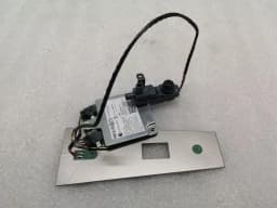 TESLA Tesla Model 3 Right Side Camera 1100619-00-C Right Side Camera — thumbnail 1