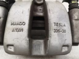 TESLA Tesla Model 3 RWD Rear Brake Caliper Set 1044624-00-J Brake Caliper Rear Set — thumbnail 4