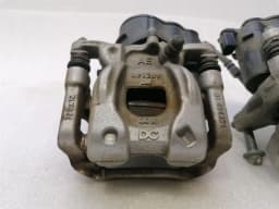 MERCEDES-BENZ Mercedes EQA H243 EQA350 rear brake caliper A2474233900 brake caliper rear set — thumbnail 3