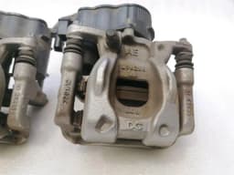 MERCEDES-BENZ Mercedes EQA H243 EQA350 rear brake caliper A2474233900 brake caliper rear set — thumbnail 4