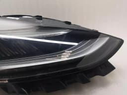 TESLA TESLA MODEL 3 STANDARD RANGE RIGHT HEADLIGHT 1077380-00-C RIGHT HAND DRIVE RHD — thumbnail 5