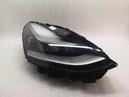 TESLA TESLA MODEL 3 STANDARD RANGE RIGHT HEADLIGHT 1077380-00-C RIGHT HAND DRIVE RHD — thumbnail 1