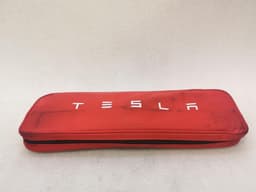 TESLA Tesla Model 3 STANDARD RANGE First Aid Kit 1475076-00-C Bandage Bag — thumbnail 5