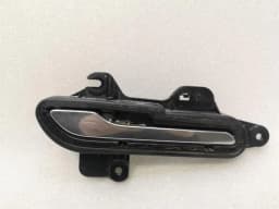 TESLA Tesla Model 3 Standard Range Door handle FRH 1081832-00-J door handle front right — thumbnail 6