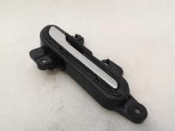 TESLA Tesla Model 3 Standard Range Door handle FRH 1081832-00-J door handle front right — thumbnail 7