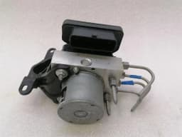 TESLA TESLA MODEL 3 STANDARD RANGE A.B.S Pump 1044745-00-B ABS Pump HYDRAULIC BLOCK . — thumbnail 9