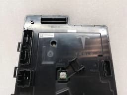 TESLA Tesla Model 3 Standard Range Premium Comfort Module 1078673-00-L ECU — thumbnail 7