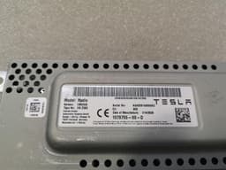 TESLA Tesla Model 3 Standard Range DAB FM Receiver 1079755-00-D ECU — thumbnail 5