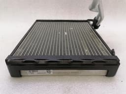 TESLA TESLA MODEL 3 STANDARD RANGE HEATER MATRIX 539525B1 RIGHT HAND DRIVE RHD — thumbnail 10