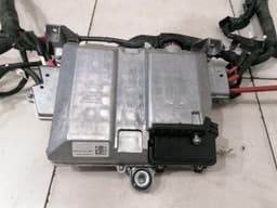 TESLA Tesla Model 3 Front Drive Module 1118182-00-K Front Control Unit — thumbnail 4