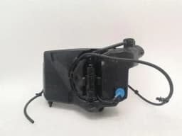 TESLA TESLA MODEL 3 WASHER FLUID RESERVIOR 1096063-00-B RIGHT HAND DRIVE RHD — thumbnail 1
