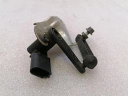 TESLA Tesla Model 3 Standard Range FLH Level Sensor 1044941-00-B Front L Level Sensor — thumbnail 4