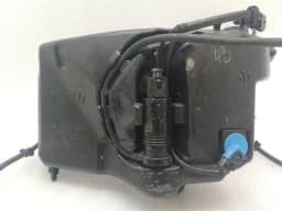 TESLA TESLA MODEL 3 WASHER FLUID RESERVIOR 1096063-00-B RIGHT HAND DRIVE RHD — thumbnail 6