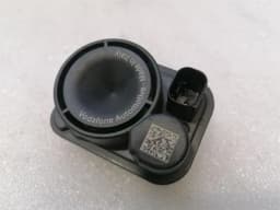 TESLA Tesla Model 3 Long Range Alarm ECU 1097643-00-A Siren Alarm Horn Alarm System — thumbnail 5