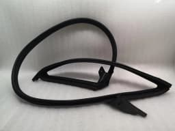 TESLA Tesla Model 3 Long Range RLH Door Seal 1090511-00-N Door Seals Rear Left — thumbnail 4