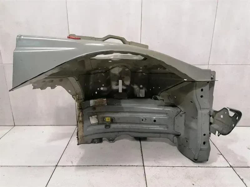 TESLA Tesla Model 3 Right Front Chassis Leg 1073792-S0-J Right Front Wheel Arch
