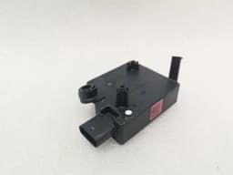 TESLA Tesla Model 3 Long Range Body Control Module 1097855-00-H ECU — thumbnail 6