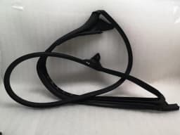 TESLA Tesla Model 3 Long Range FLH Door Seal 1090499-00-M Door Seals Front Left — thumbnail 4