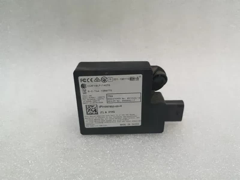 Tesla Model 3 Long Range Body Control Module 1097855-00-H ECU