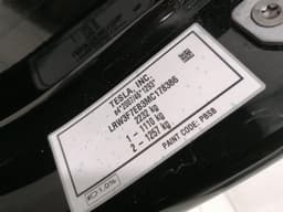 TESLA TESLA MODEL 3 LONG RANGE 1504887-S0-B OUTER SIDE PANEL B POST LEFT — thumbnail 5