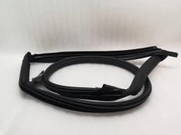 TESLA Tesla Model 3 Long Range RRH Door Seal 1090510-00-N Door Seals Rear Right — thumbnail 2