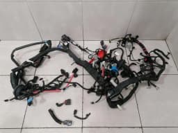 TESLA TESLA MODEL 3 FRONT COMPARTMENT WIRING LOOM 2567964-07-C RIGHT HAND DRIVE RHD — thumbnail 8