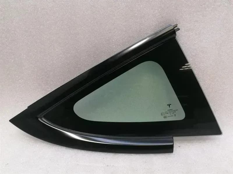 Tesla Model 3 Right Rear Quarter Glass 1514979-01-C Door Panel 1/4 Rear Right