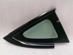 TESLA Tesla Model 3 Right Rear Quarter Glass 1514979-01-C Door Panel 1/4 Rear Right — thumbnail 6