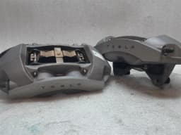 TESLA Tesla Model 3 Long Range Front Brake Caliper 1044622-00-F Front Brake Caliper — thumbnail 7