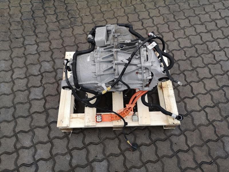 TESLA 2022 TESLA MODEL 3 LONG RANGE ENGINE 1120990-00-H ENGINE AWD REAR REAR