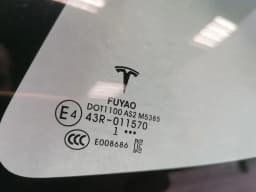 TESLA Tesla Model 3 Long Range RLH Quarter Glass 1514978-01-C Door Panel 1/4 Rear Left — thumbnail 7
