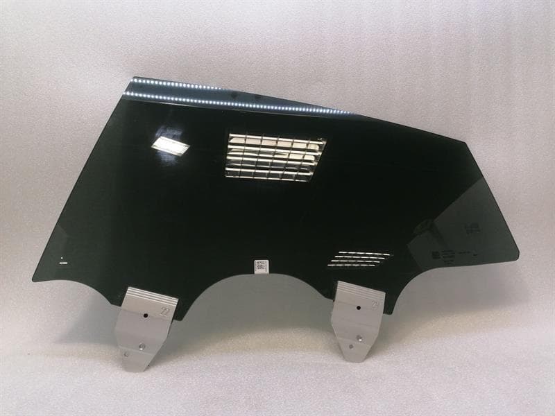 AUDI Audi E-Tron GT left rear door glass 9J1845025E door window rear left