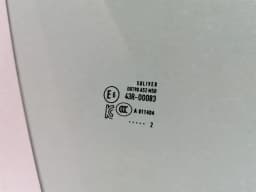 AUDI Audi E-tron GT Right Front Door Glass 9J1845020D Door Window Front Right — thumbnail 4