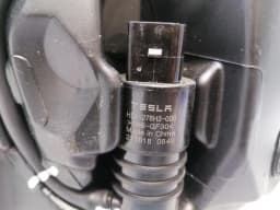 TESLA TESLA MODEL 3 LONG RANGE WASHER FLUID RESERVIOR 1643163-00-A RIGHT HAND DRIVE RHD — thumbnail 8