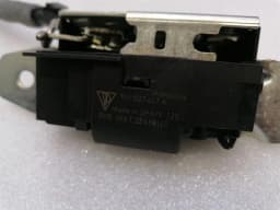 AUDI Audi E-Tron GT boat lock 9J1827447A tailgate lock — thumbnail 10