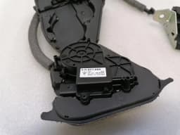 AUDI Audi E-Tron GT boat lock 9J1827447A tailgate lock — thumbnail 5